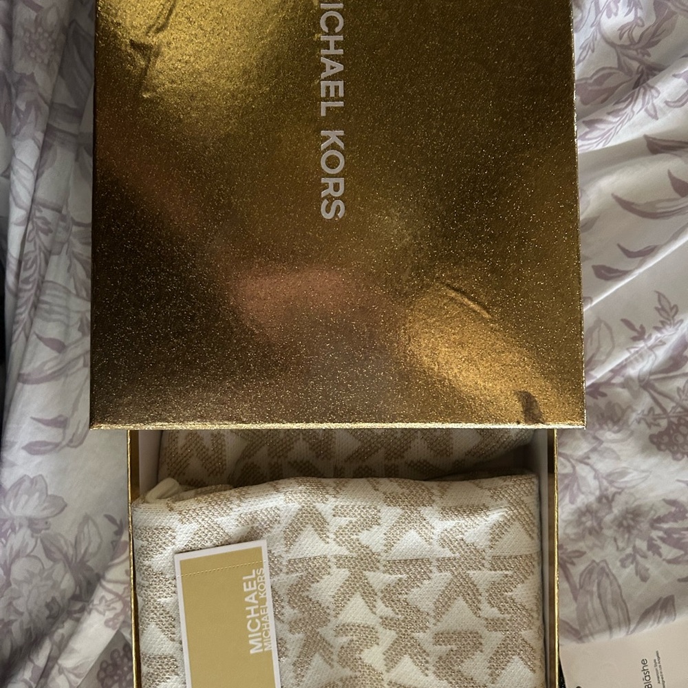 Michael Kors Gold and Cream Scarf